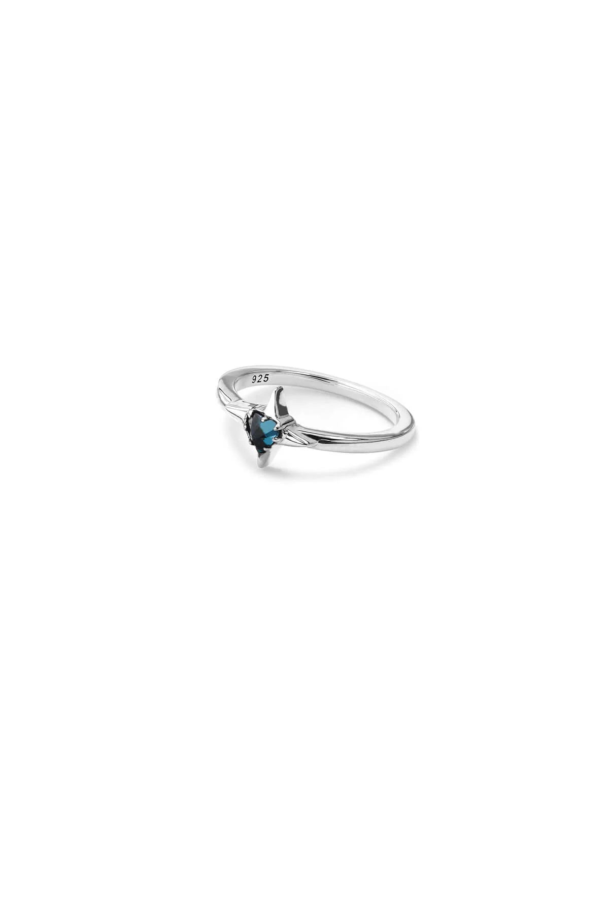 LIQUID STAR RING LONDON TOPAZ