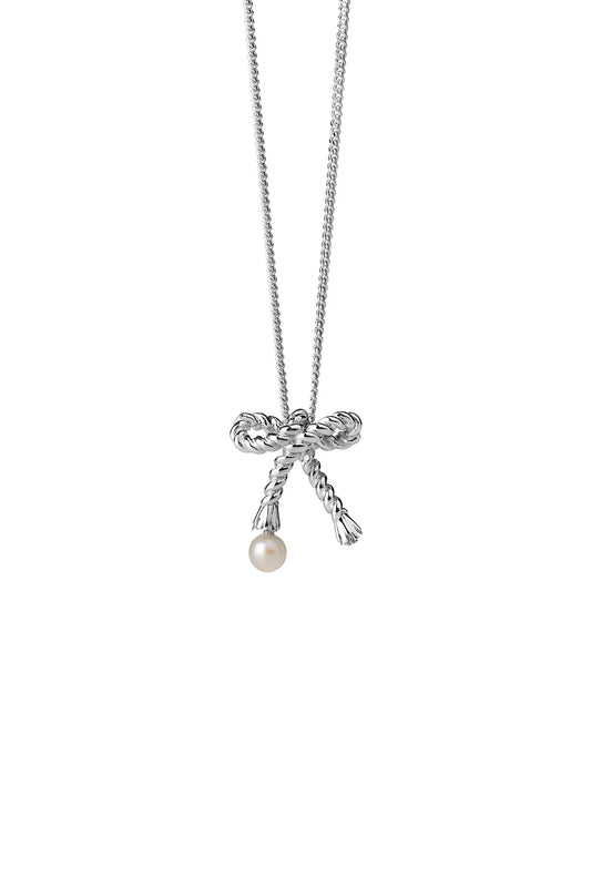 LOVE KNOT NECKLACE