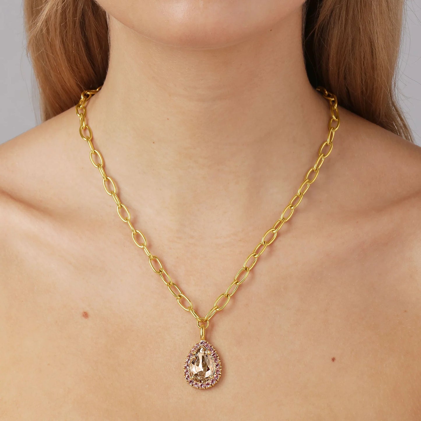 METTA SHINY GOLD GOLDEN NECKLACE