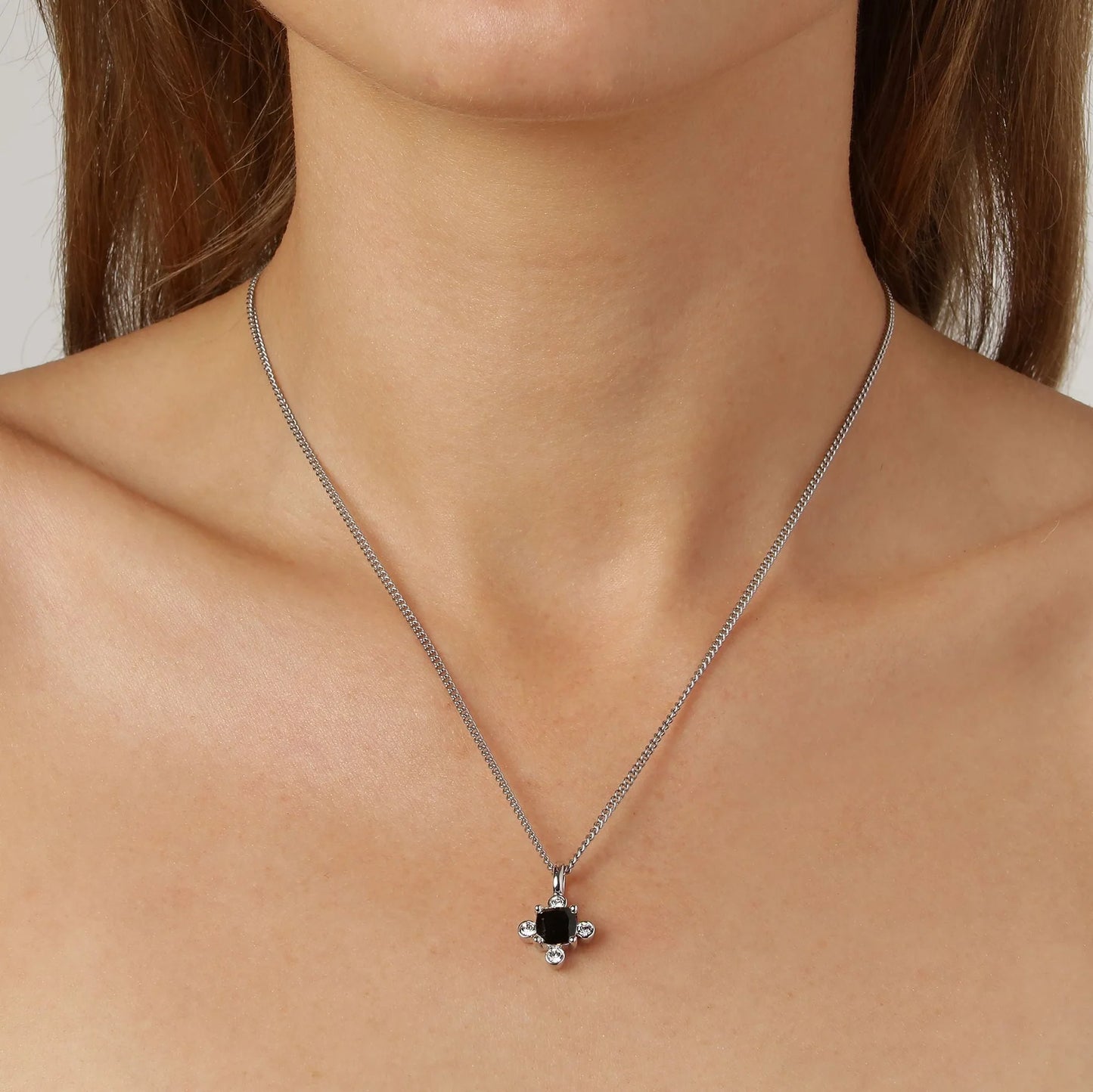 RIMINI SHINY SILVER BLACK NECKLACE