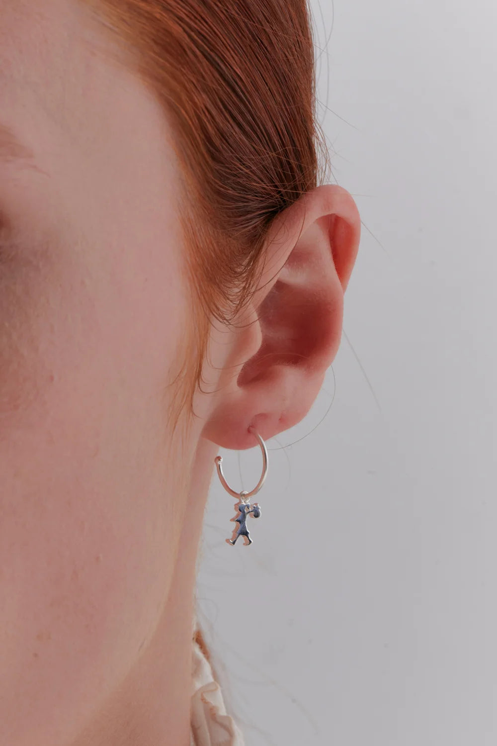 RUNAWAY GIRL HOOP EARRINGS