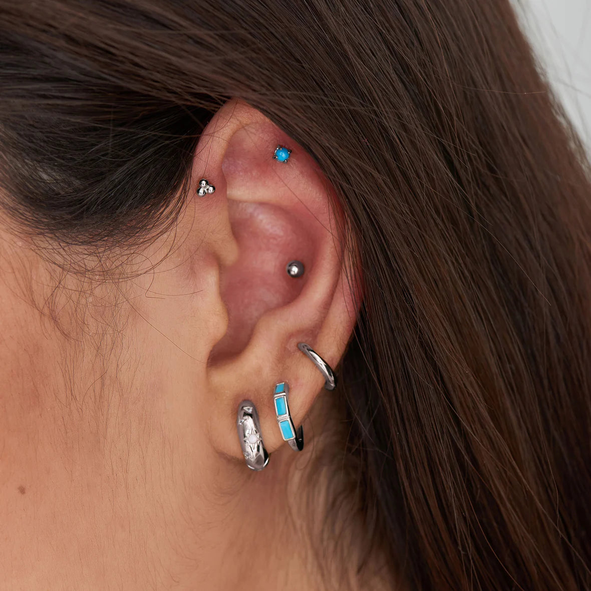 EAR EDIT SPHERE BARBELL SINGLE EARRING