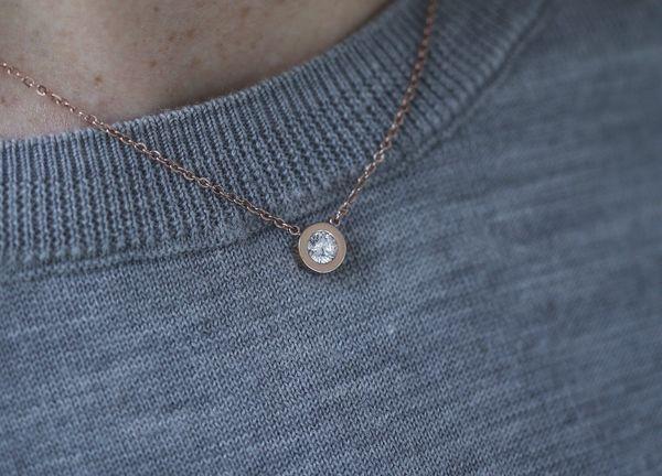 STELLA NECKLACE