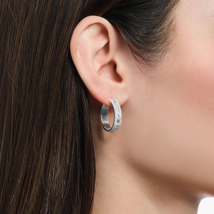 REBEL ELEGANT HOOP EARRINGS